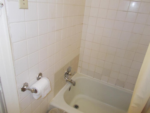 Hillside Motel image 10