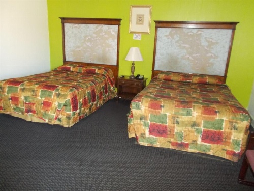 Hillside Motel image 24