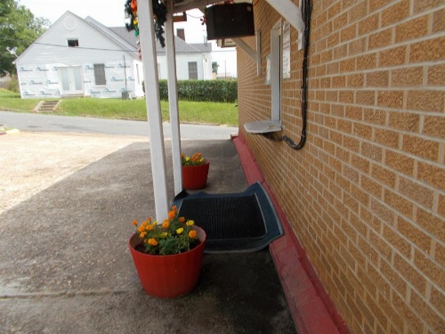 Hillside Motel image 36